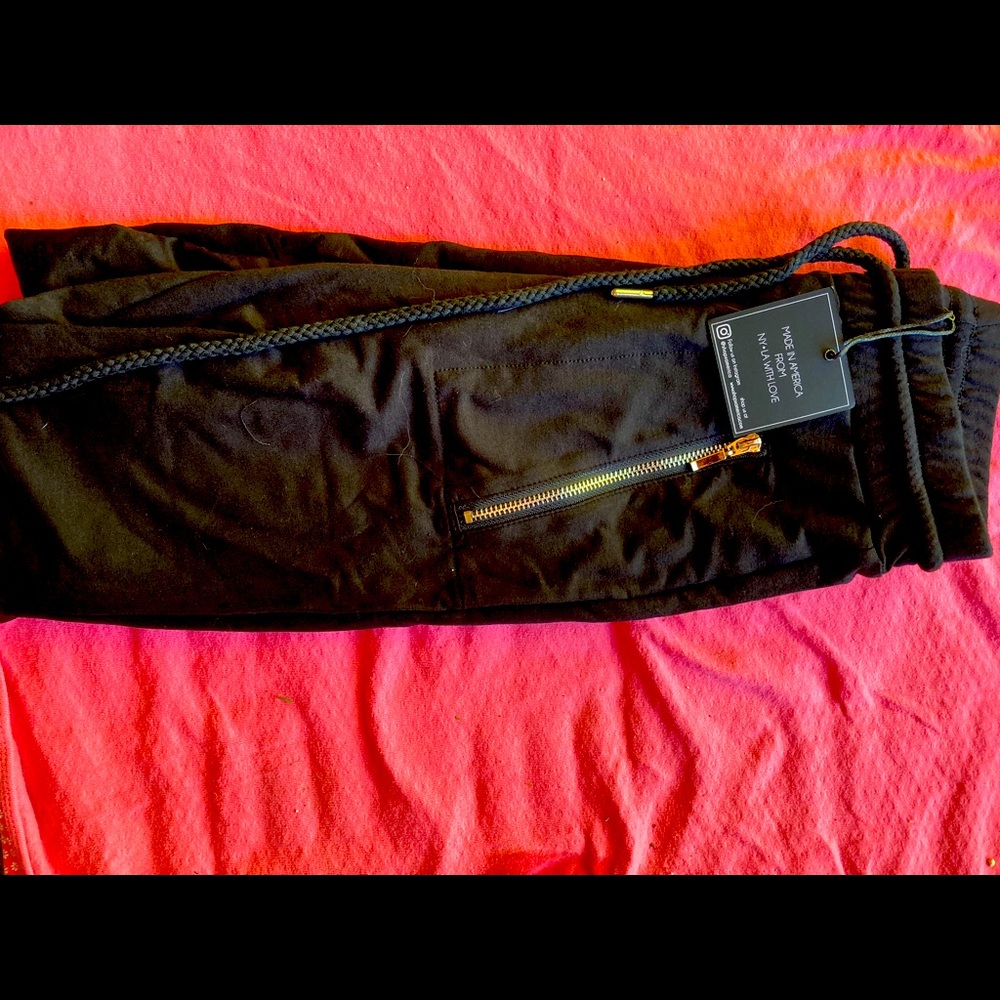 Fashion joggers with zipper pockets